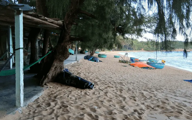 Khung cảnh biển Bãi Rạng