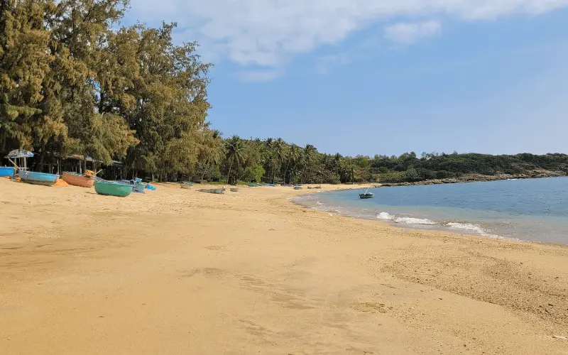 Giới thiệu bãi biển Bãi Rạng Quy Nhơn